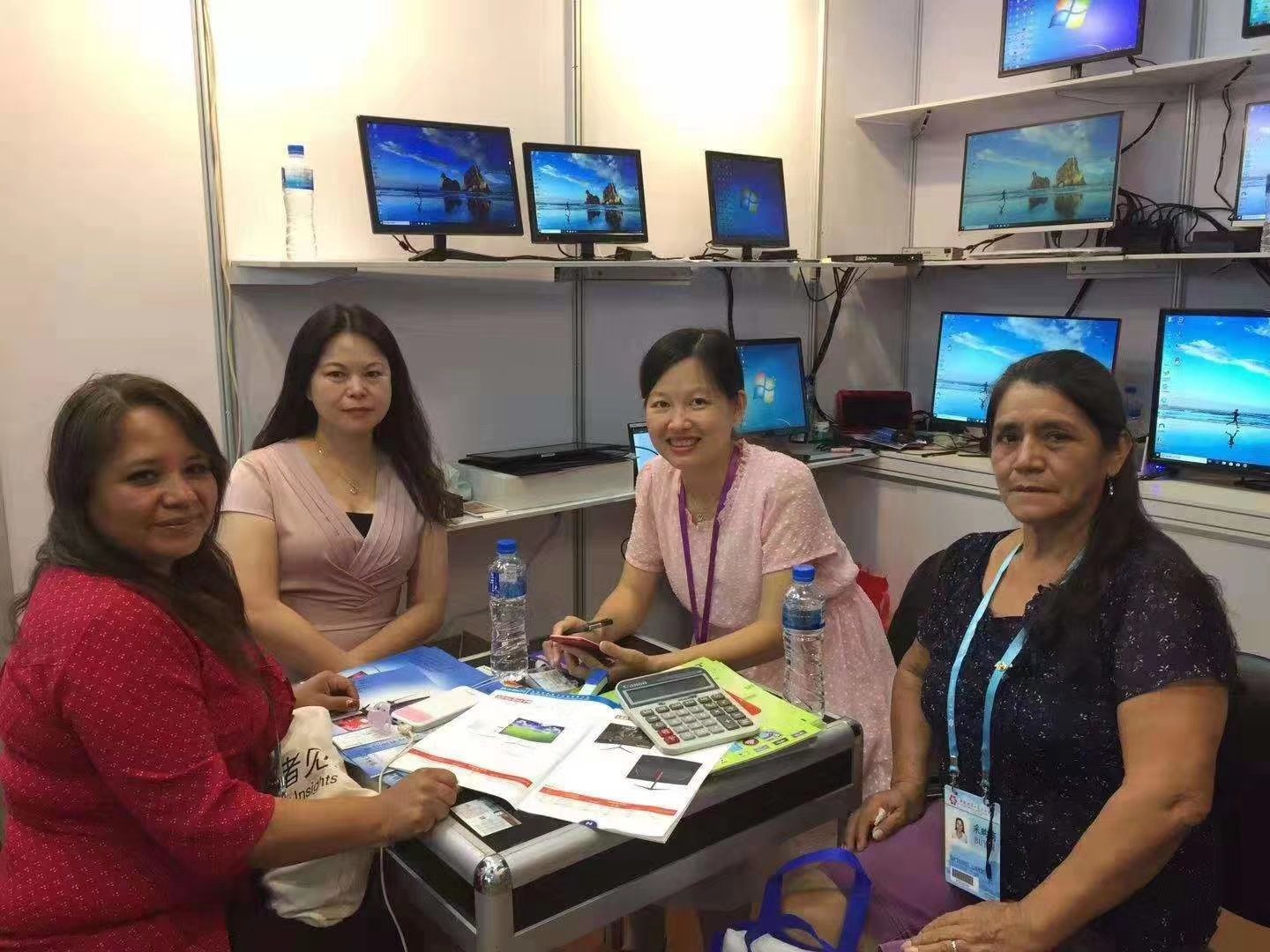 Factory Supply Best Quality LED Monitor for 24 FHD PC Computer with HDMI Cheap